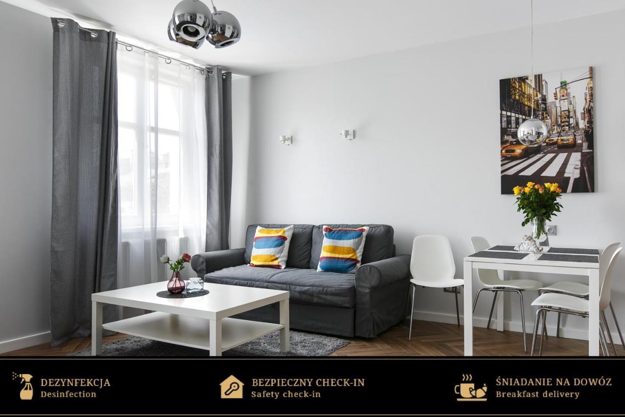 One-Bedroom Apartment 16 Sarego Street